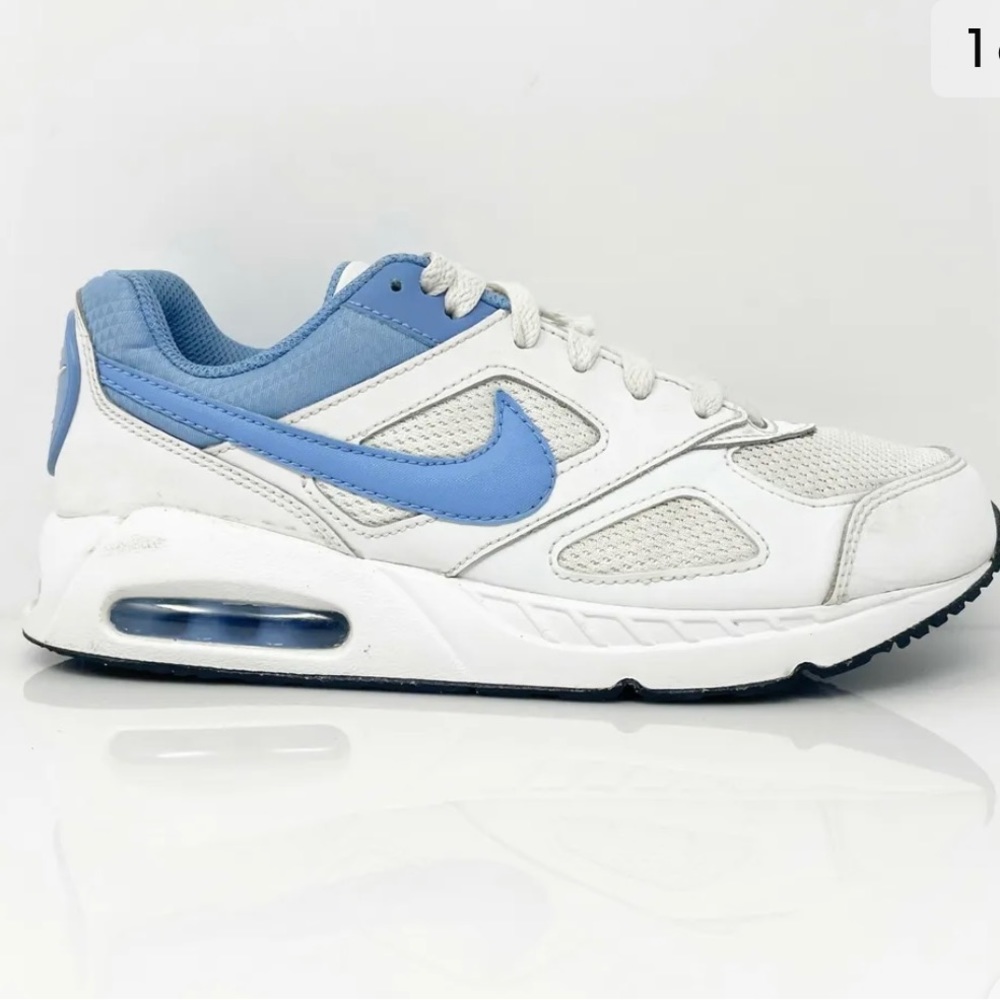 Nike AIR Max IVO